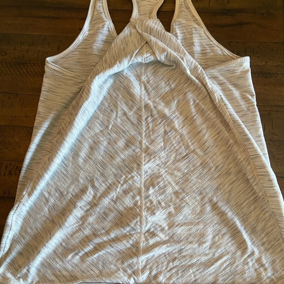Lululemon tank top - Picture 2 of 2